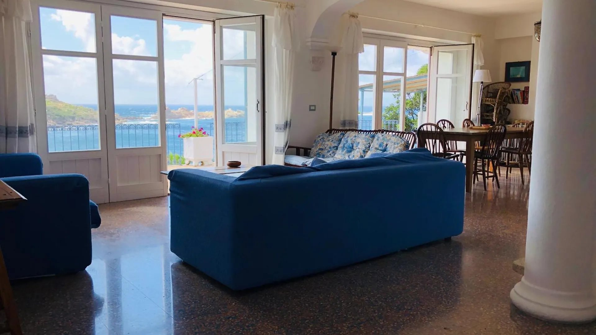 La Chiglia Bianca - Villa Intera Santa Teresa Gallura Italy